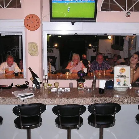 Elite Apartahotel Cos